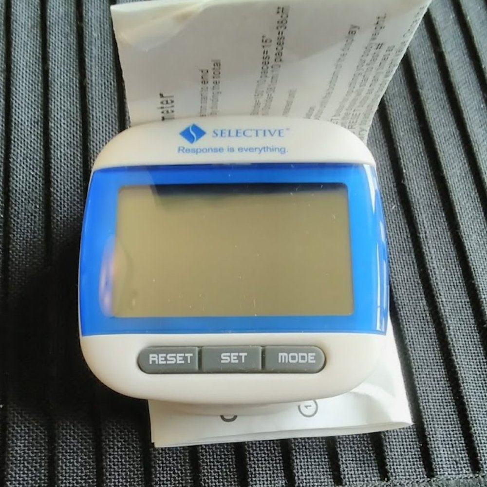 Vintage Ariel Pedometer- NIB - Picture 2 of 4